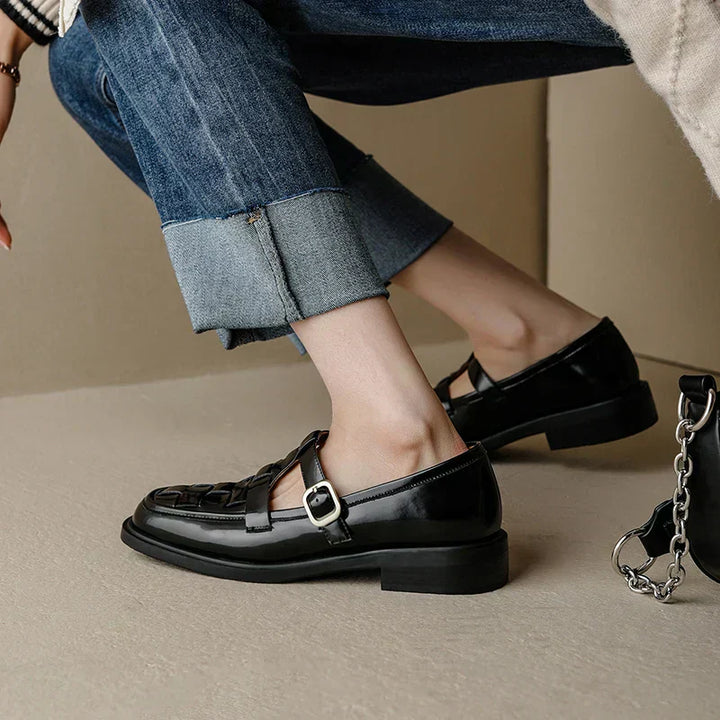 Leather Vintage-Style Mary Janes